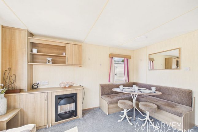 Felixstowe Beach Holiday Park, Walton Avenue, Felixstowe photo 4