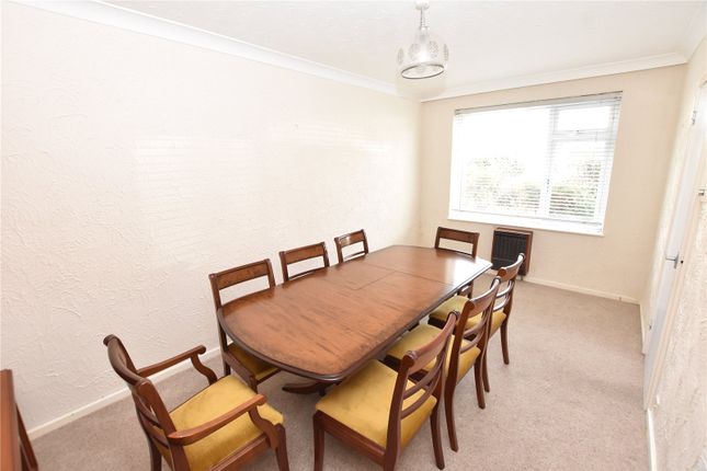 21, Templegate Drive, West Yorkshire photo 4