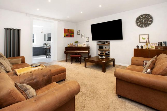 Flat 1, 4 Barton Villas, Dawlish photo 3