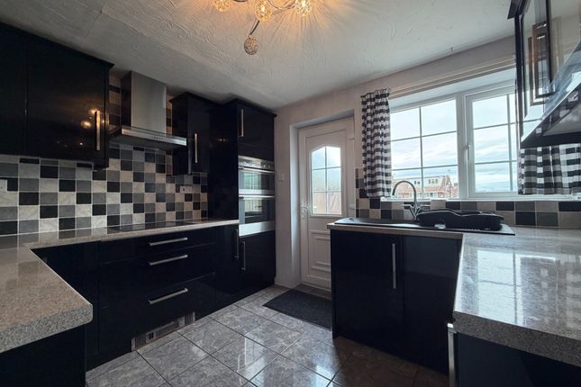 4, Princess Avenue, Alfreton photo 4