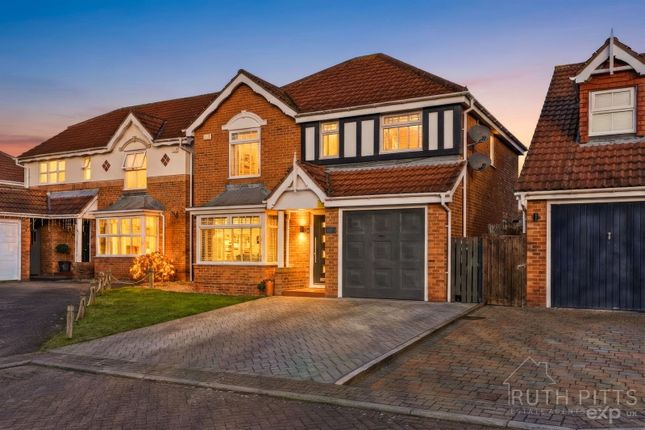 8, Greenbank Close, Castleford photo 2