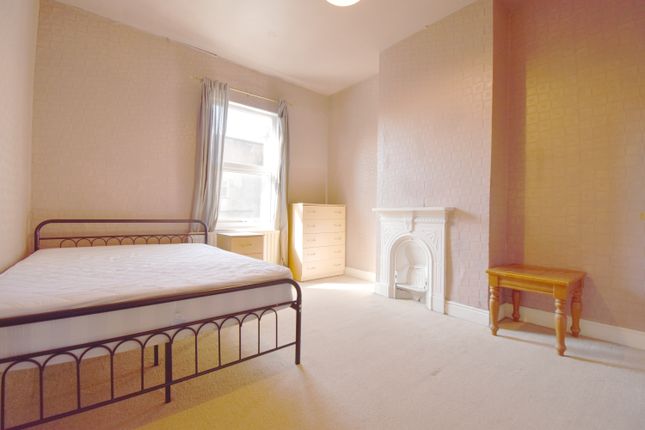 24, Edmund Road, Coventry photo 4