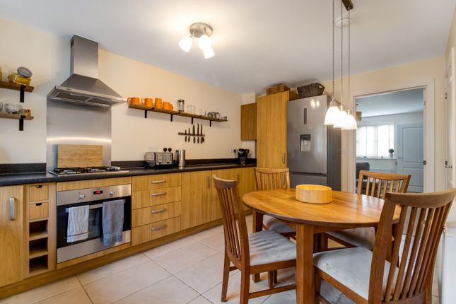 Terraced house to rent in Clappen Close, Cirencester, Gloucestershire