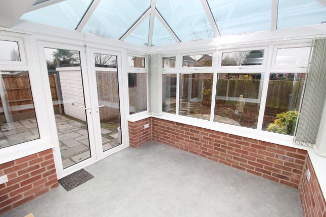 11, Earl Smith Close, Leicester photo 2