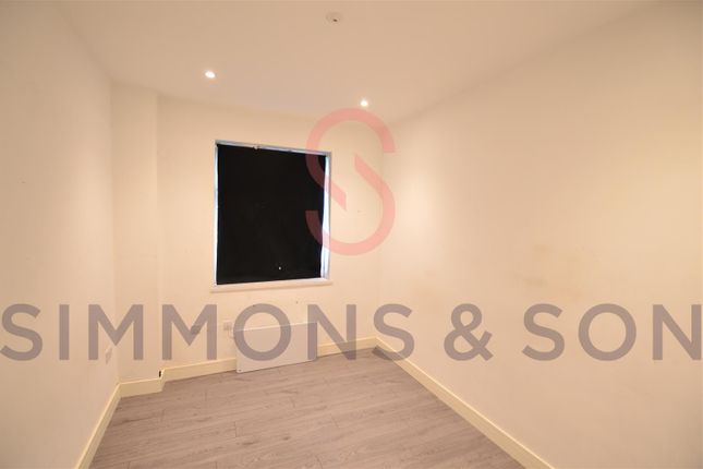 Flat 17, Ambassador House 177-183, Farnham Road, Slough photo 3