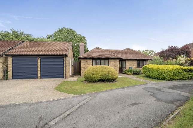 3-bed house on 45, Furzehall Avenue, Hampshire, £500,000