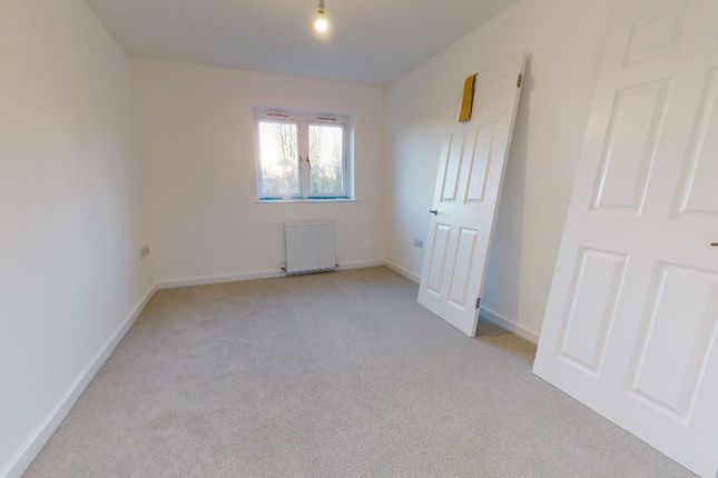 Semi-detached house to rent in Clare Avenue, Woodbridge