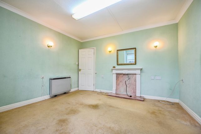 Flat 7 Kensington Court,, Church Road, Merseyside photo 2
