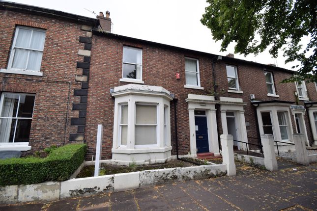 Thumbnail Flat to rent in Warwick Road, Carlisle