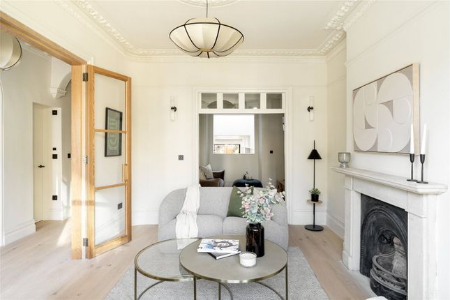 117, Highlever Road, London photo 4