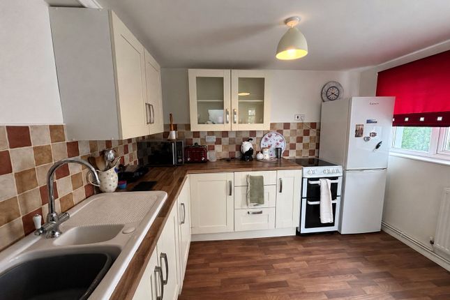 7, Heol Rhian, Haverfordwest photo 3