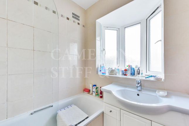 Property for sale in Fleetwood Road, Dollis Hill