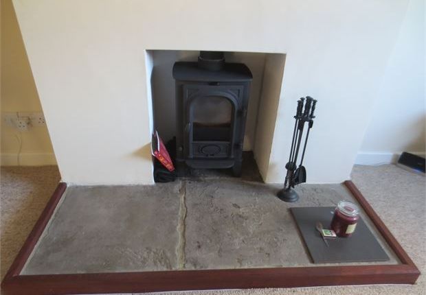 12, Parklands Way, Somerton photo 3