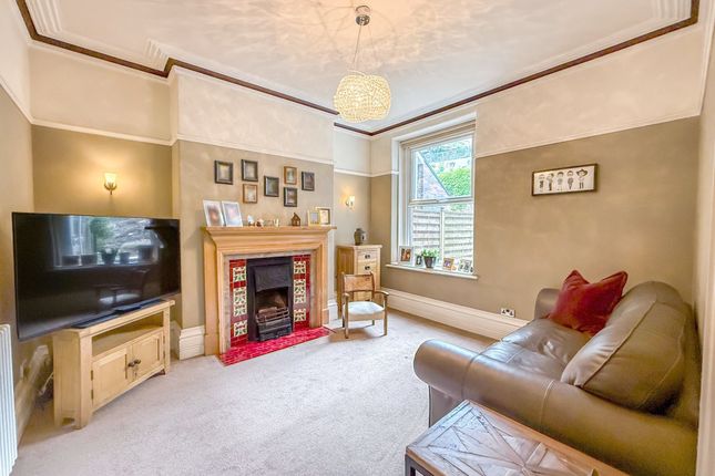 109, Dale Road, Buxton photo 3