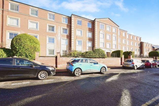 Flat for sale in Hengist Court, Maidstone