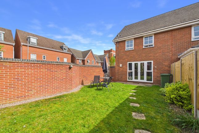 55, Willis Place, Worcestershire photo 2