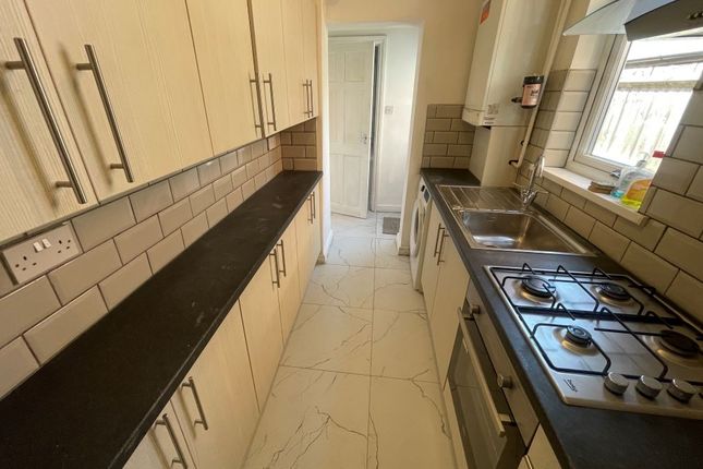16, Bulwer Road, Leicester photo 4
