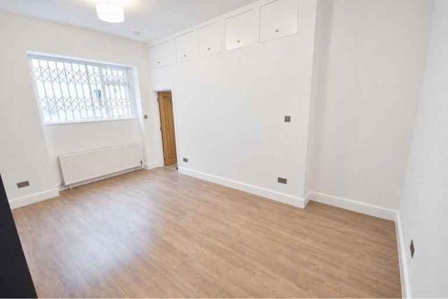 222A, Gloucester Terrace, London photo 3