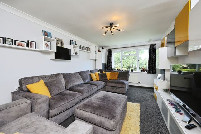 10, Harris Road, Isle of Wight photo 4