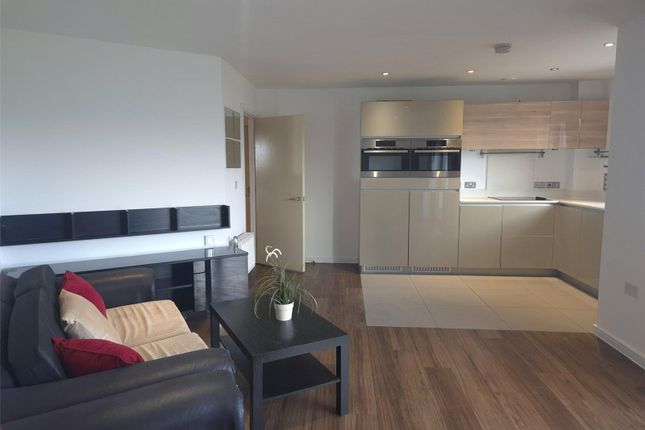 17, Williams Way, Middlesex photo 2