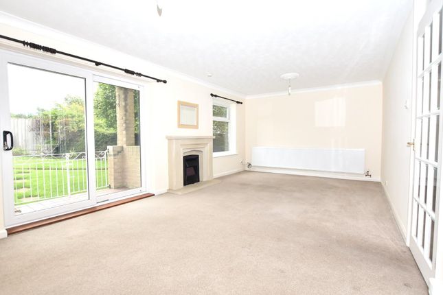 3 St. Lukes Court, Stand Road, Chesterfield photo 4