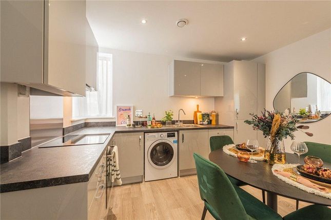 Flat for sale in Bank Avenue, Morley, Leeds