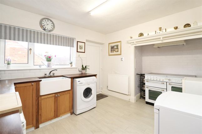 7, Howe Road, Malton photo 3
