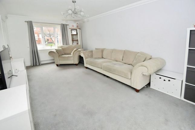 5, Orchard Grove, Durham photo 4