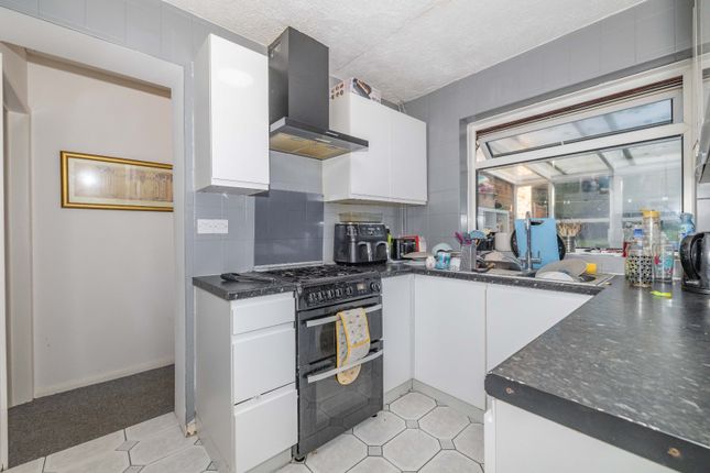 36, College Road, Canterbury photo 2