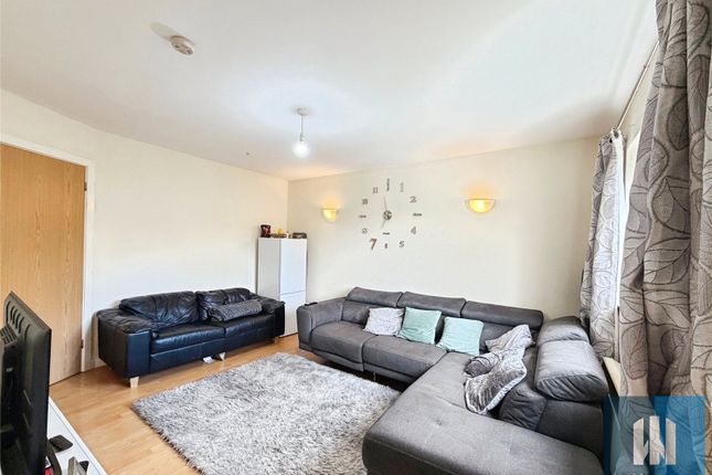 Apartment 3, 71a, Wood Lane, Huddersfield photo 3
