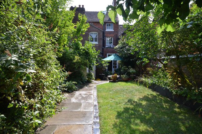 28, Granville Terrace, Stone photo 4