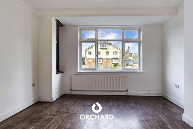 318, Oldfield Lane North, Greenford photo 2