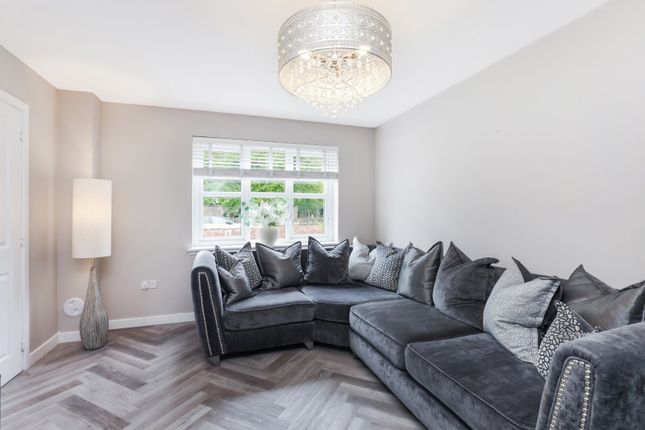 134B,, Hawkhead Road, Renfrewshire photo 2