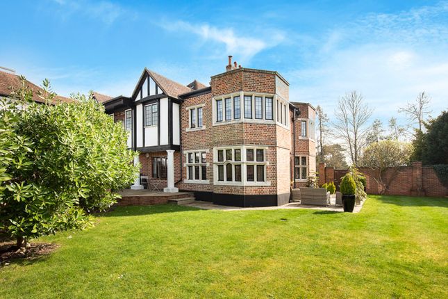 Thumbnail Semi-detached house for sale in Ponds House, Rawlings Lane, Seer Green, Beaconsfield