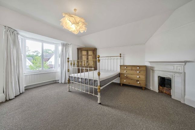 34, Victoria Road, London photo 5