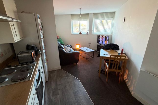 11 Mainland House, Bootle photo 2