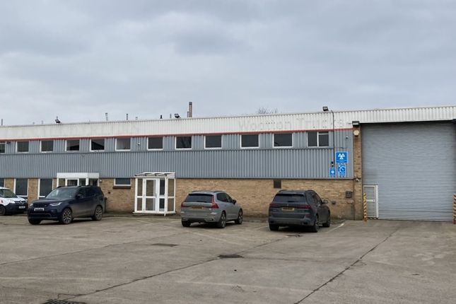 Thumbnail Warehouse to let in Unit 19A Nuffield Centrum, Nuffield Way, Abingdon, Oxfordshire