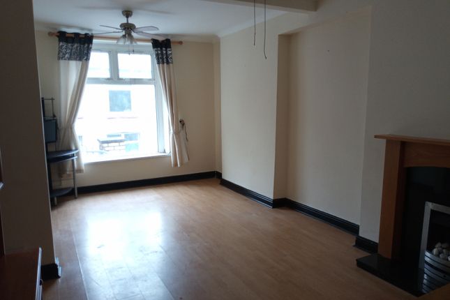 Springfield Terrace, Abertillery photo 3