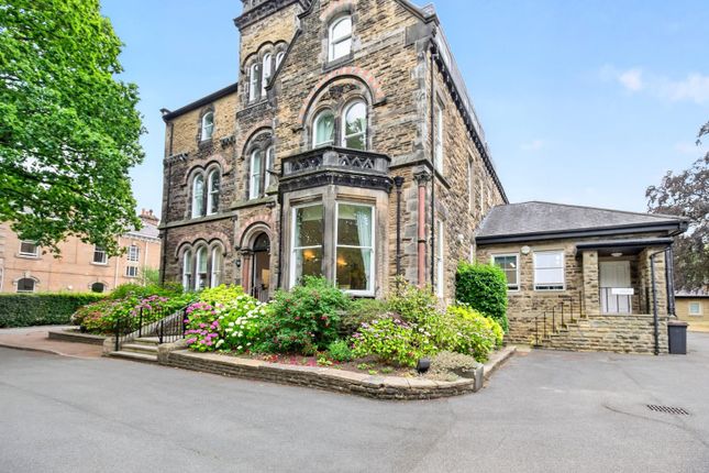 2-bed flat on 12, 5, Martin Grange, Otley Road, Harrogate, £250,000