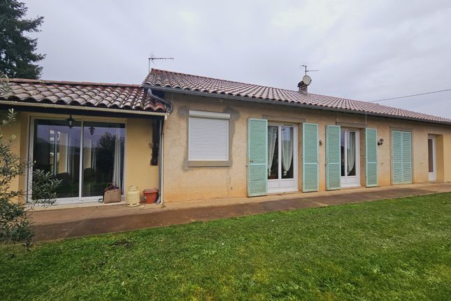 Bungalow for sale in Lalinde, Aquitaine, 24150, France