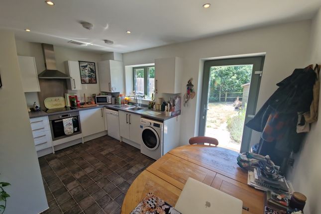 10, Lower Furlong, Sharnbrook photo 3