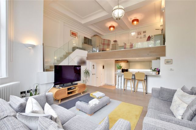 Flat for sale in Parade Ground Path, Woolwich, London