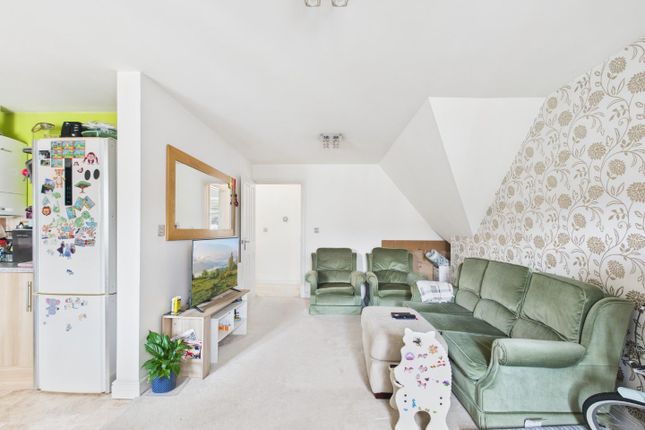 Flat 8, 39, Cooperage Road, Bristol photo 4