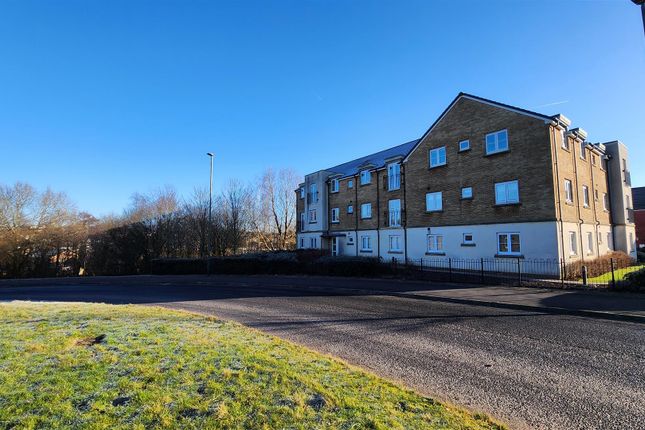Flat for sale in Druids Close, Caerphilly
