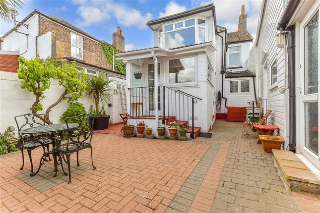 Thumbnail Detached house for sale in London Road, Deal, Kent