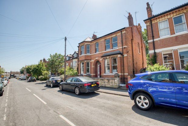 Thumbnail Flat to rent in 4 Albany Terrace, Leamington Spa