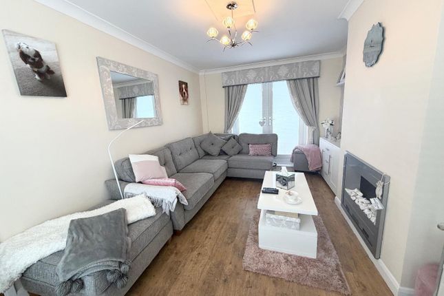 9, Roxby Close, Stockton-On-Tees photo 2