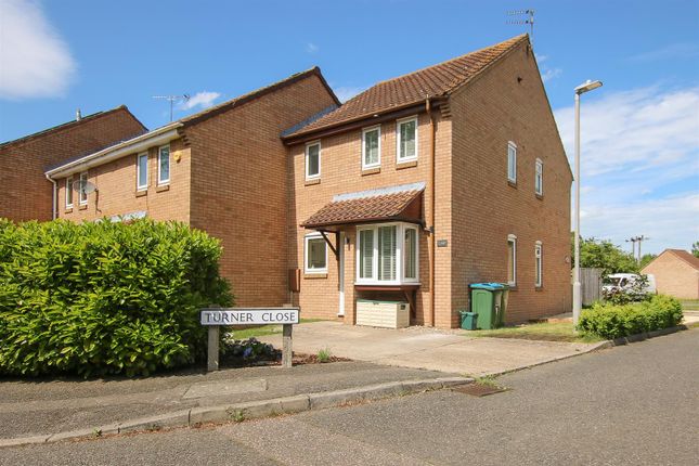 1 bed end terrace house for sale in Turner Close, Aylesbury HP20