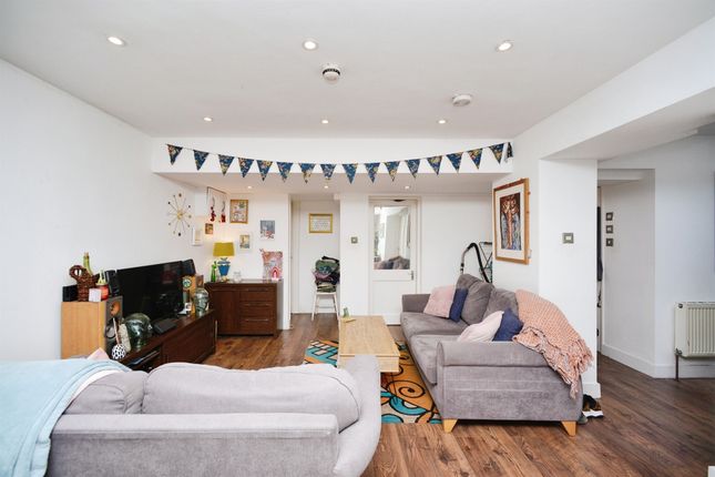 14c, Matlock Road, Brighton photo 2