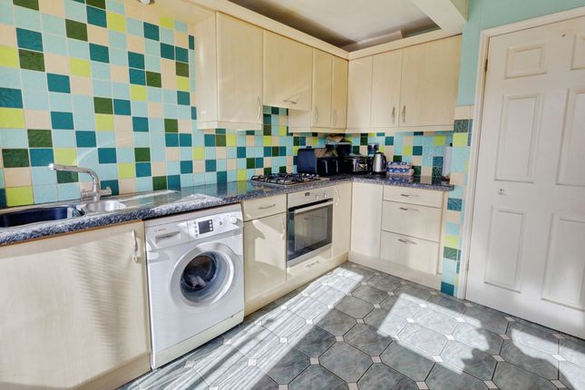 62, Woolmer Green Basildon, Basildon photo 4